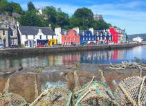 Colourful harbour houses Mull